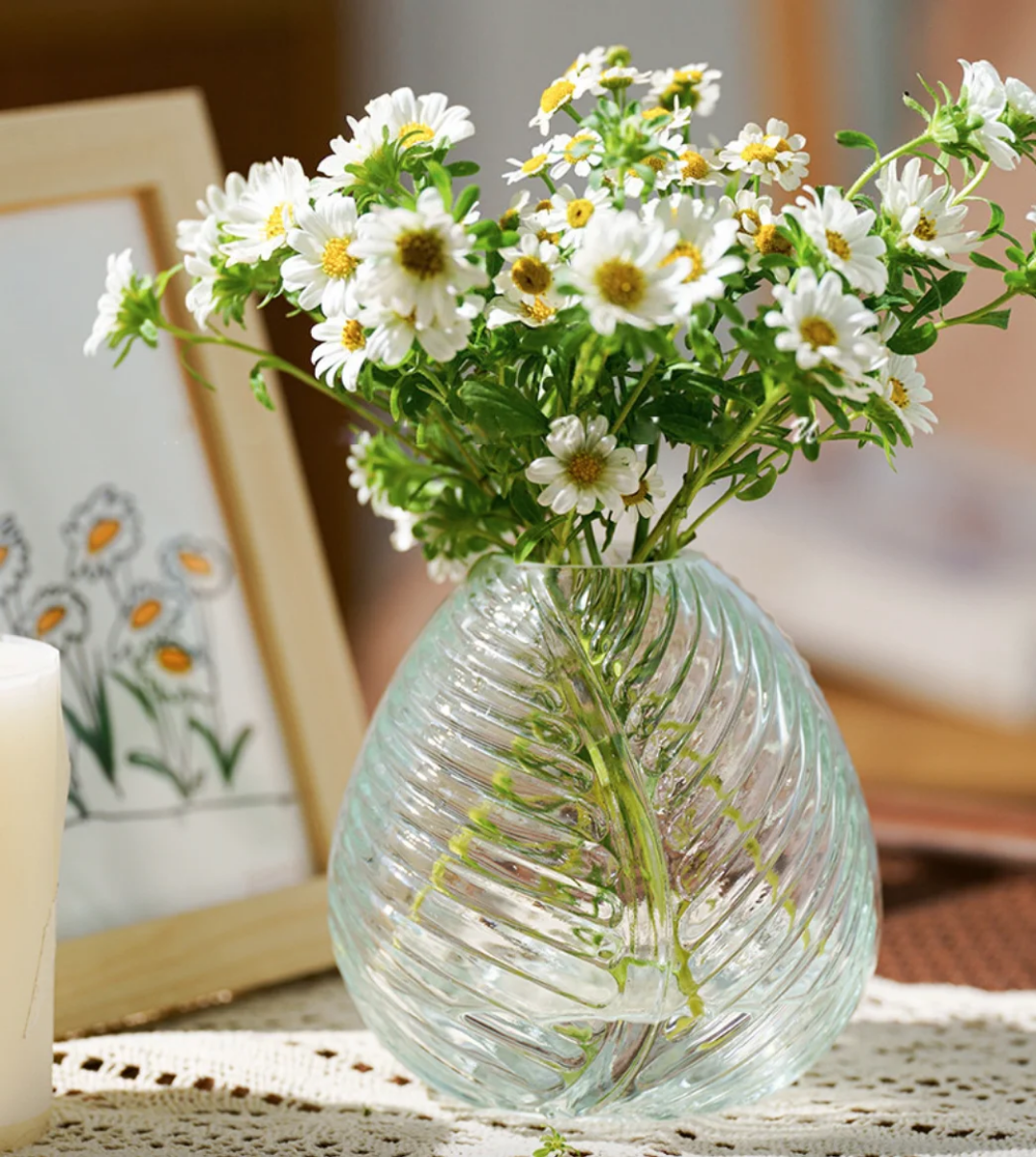 nordic leaf texture large glass vase – elegant crystal floral decoration for dining & coffee tables